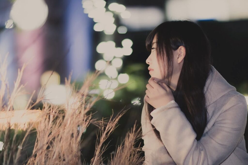 退職代行サービスに頼るか悩む人